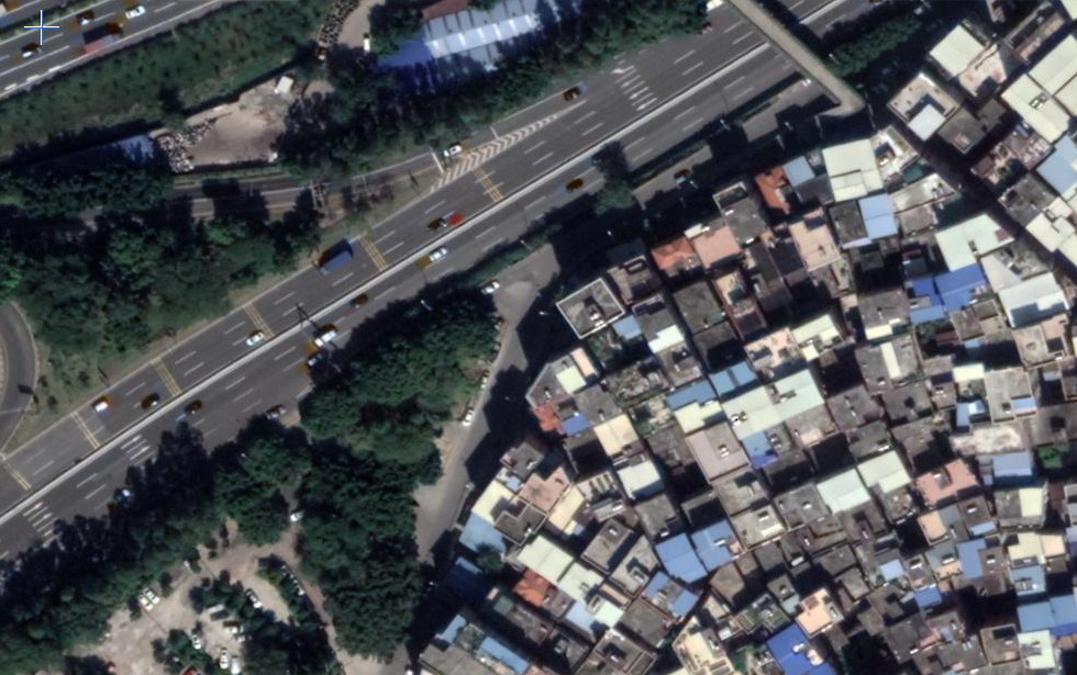 0.25米分辨率衛(wèi)星影像民房和道路.jpg